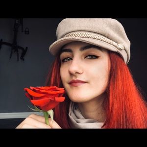 Meet your Posher, Melanie